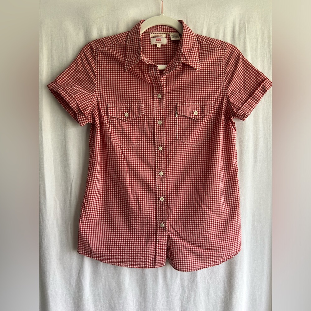Levi’s Classic Fit Shirt